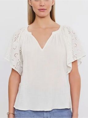 Velvet by Graham & Spencer White Eyelet Flutter Sleeve V-Neck Blouse